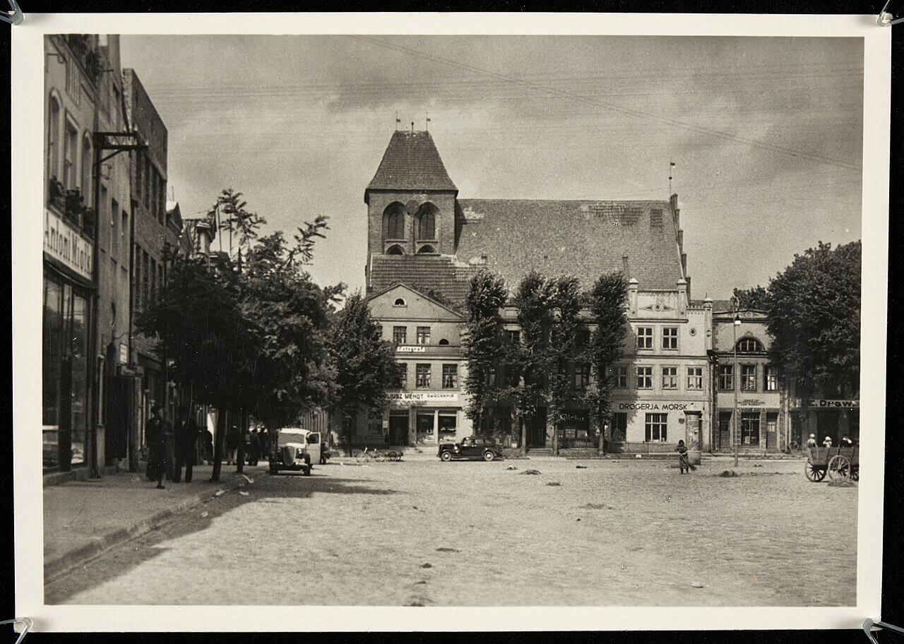 Kościół św. Apostołów Piotra i Pawła w Pucku w roku 1939