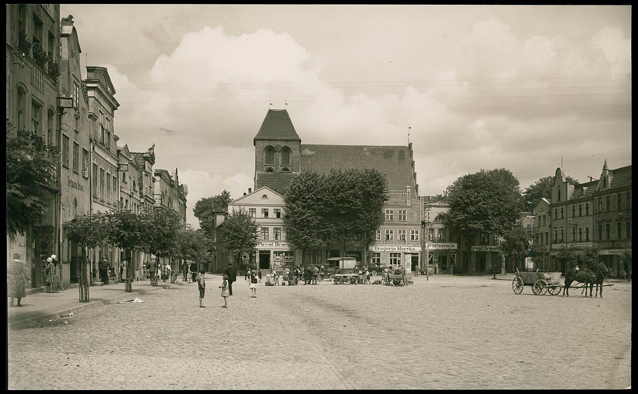 rynek w pucku między 1930-1939