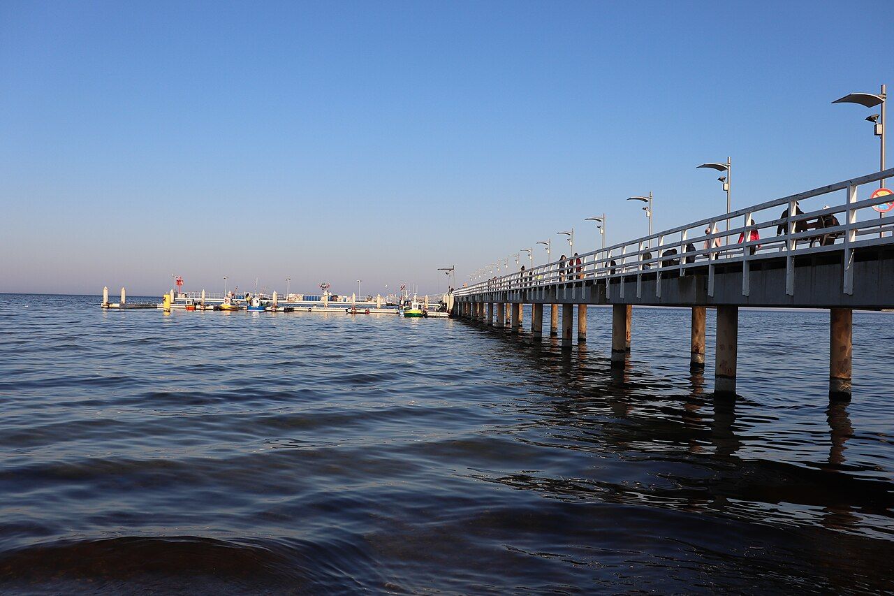 molo w Mechelinkach na Plaży w Mechelinkach