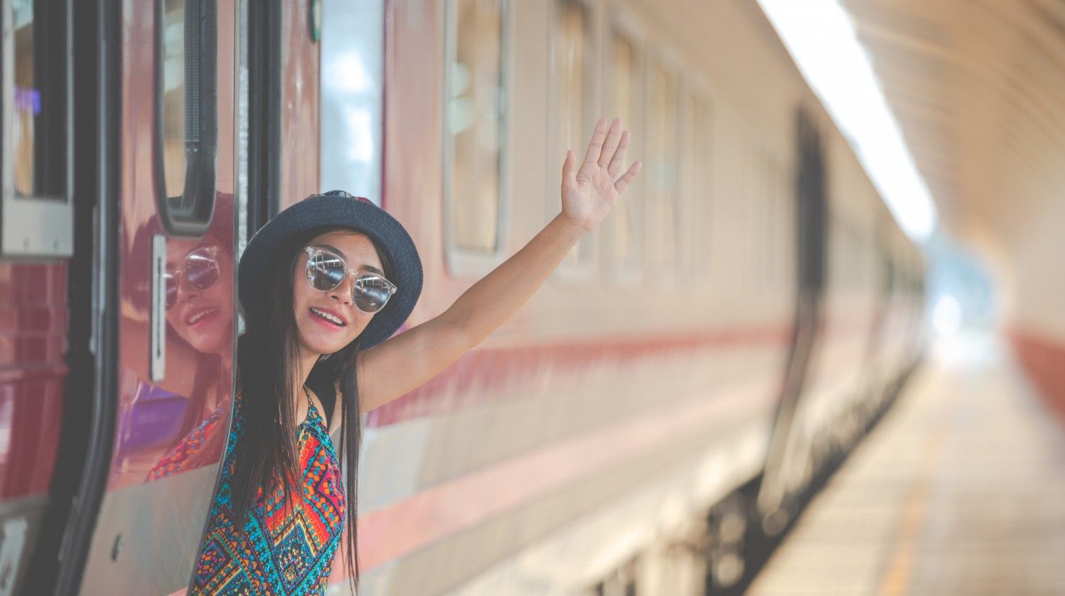 kobieta w pociągu, wakacje